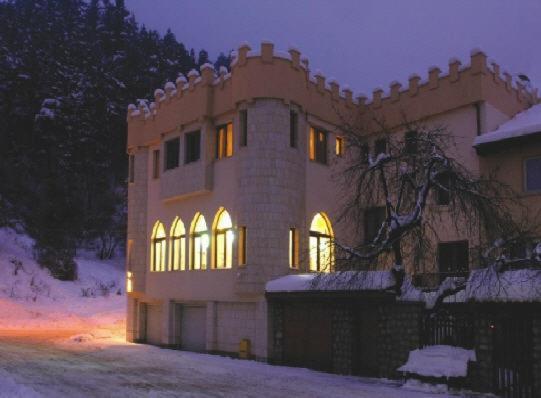 The Castle Hotel Samokow Exterior foto